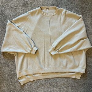 Free people sweater pullover sweatshirt!